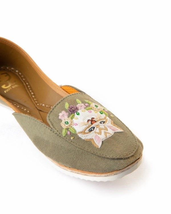 Purr-fect Day : Loafers Old Money Suede Loafers