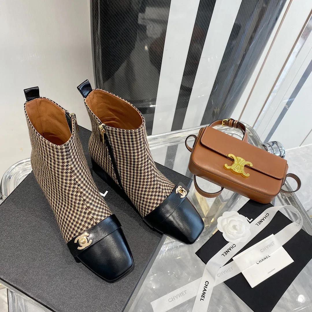 Best Chelsea Boots London SE703  Size 5-9   Material: Cowhide  Lining: Sheep skin Sole: Italian leather