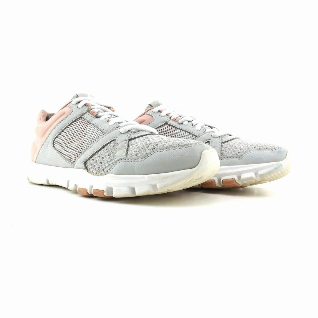 REEBOK YOURFLEX TRAINETTE Running Shoes Too Big