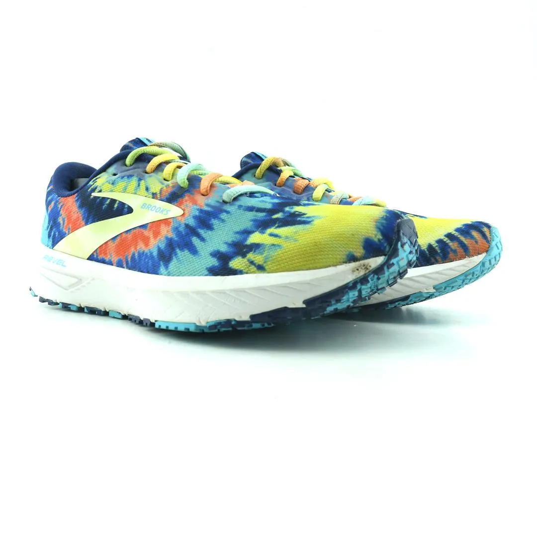 BROOKS REVEL 6 Running Shoes Flat Feet