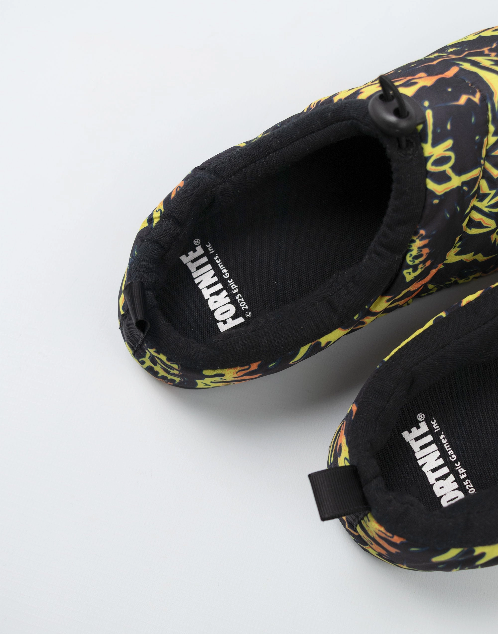 Fortnite Logo Boys Multicoloured Slip On Loafer Slippers Slippers With Fleece Lining