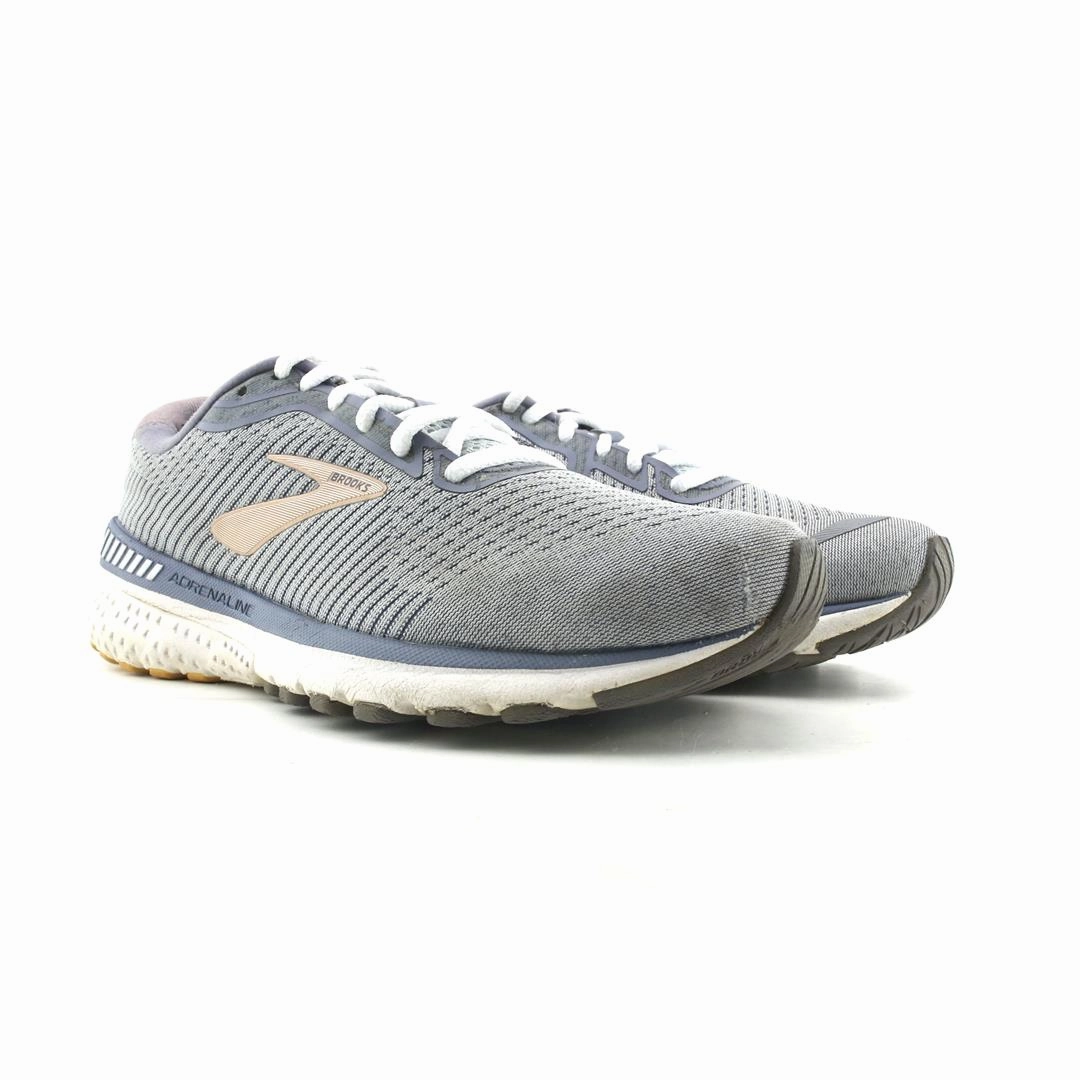 BROOKS ADRENALINE GTS 20 Endorphin Pro Running Shoes