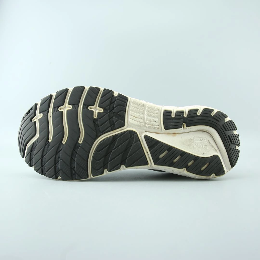 BROOKS GLYCERIN 18 Pokemon Firered Running Shoes