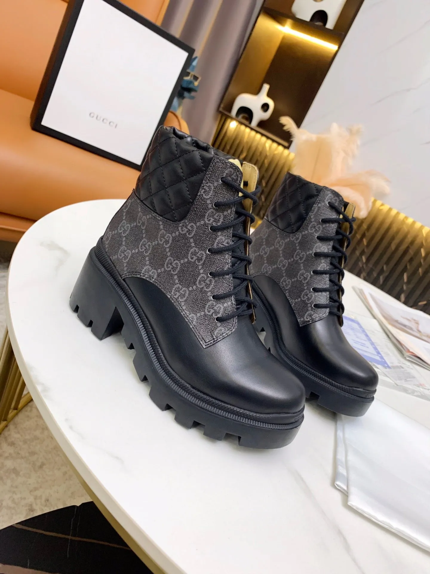 Leather Dress Boots SE675  Size 4-11   Heels:6cm Material: Cowhide  Lining: Cowhide Sole: Rubber