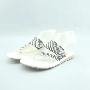 Two Tone Brogue SARTO. JANICE