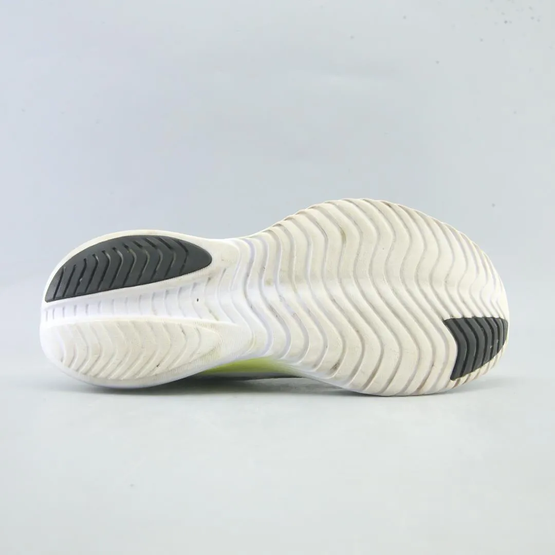 SAUCONY KINVARA 14 Running Shoes For Knee Pain