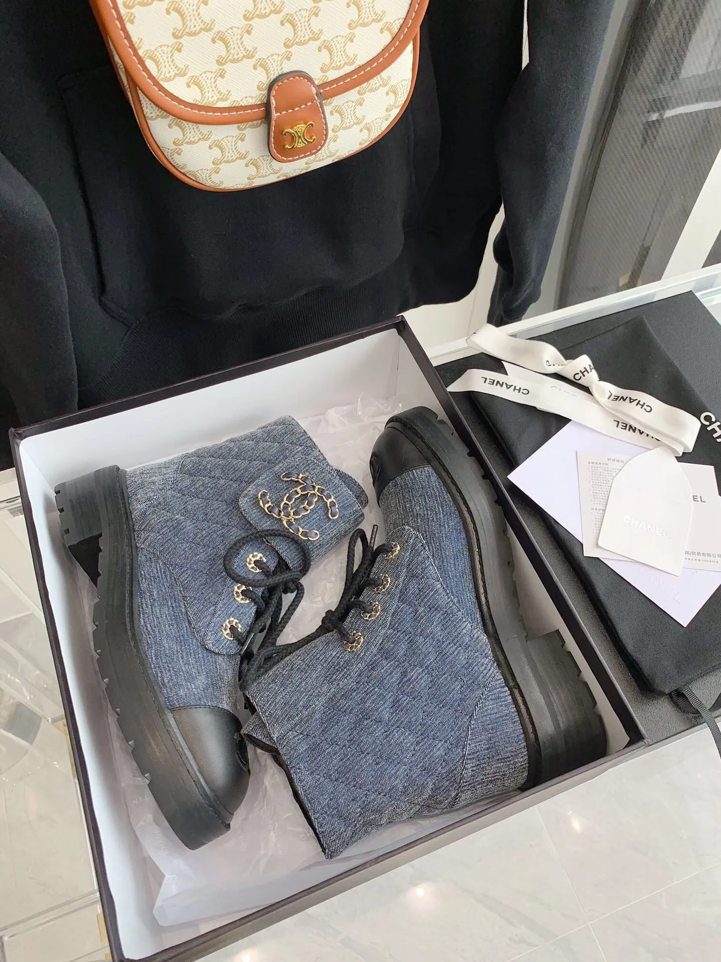 Warm Winter Boots Women SE626 Size 5-9  Material: Cowhide  Lining: Sheep skin Sole: Rubber