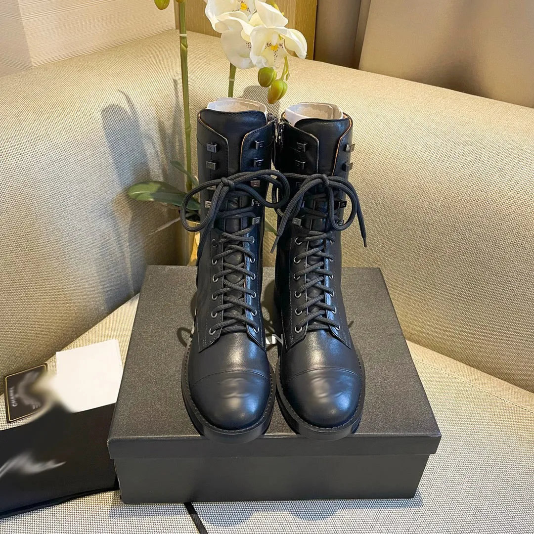 SE650  Size 5-9    Material: Cowhide  Lining: Sheep skin Sole: Italian leather Rbx Boots