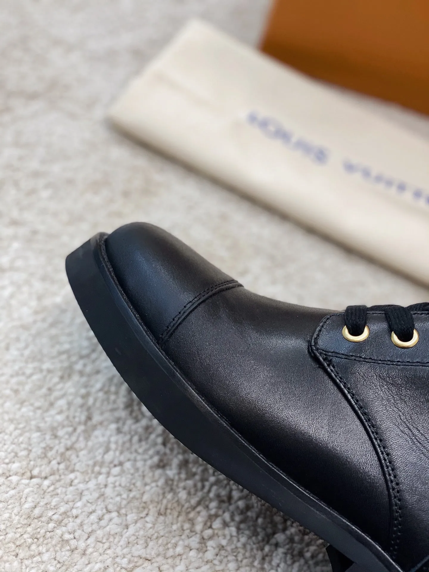 SE657  Size 4-10 Boots Wide Calf