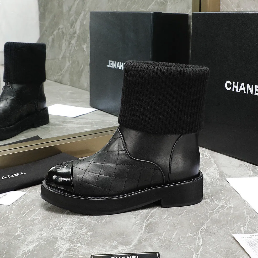 SE743  Size 5-9   Material: Cowhide  Lining: Sheep skin Sole: Rubber Soft Sole Work Boots