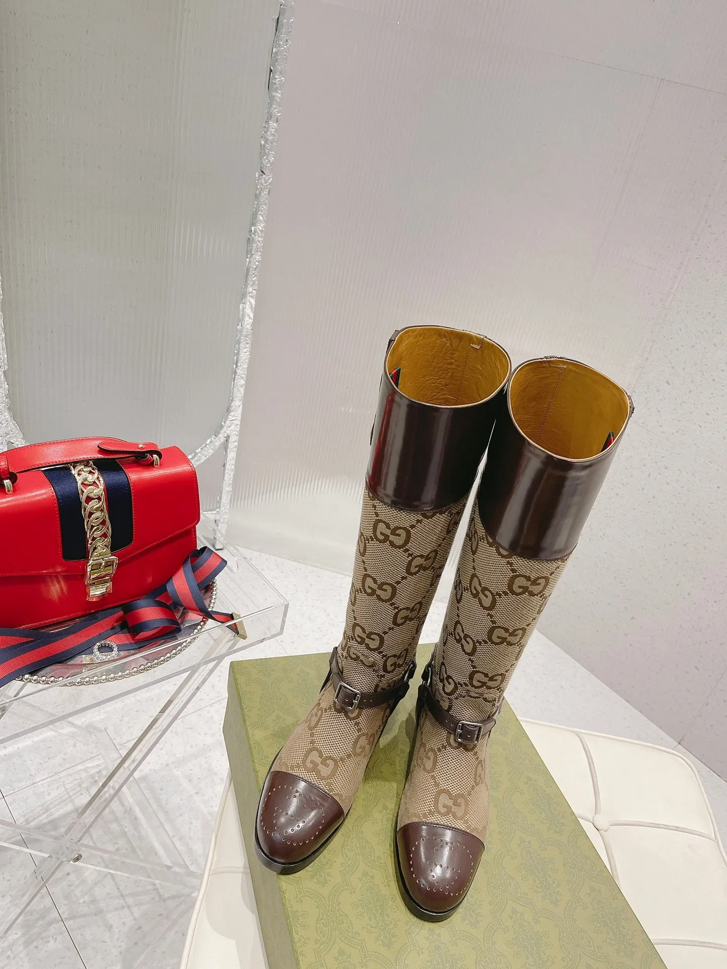 SE746   Size 5-9    Material: Cowhide  Lining: Sheep skin Sole: Italian leather Knee High Western Boots