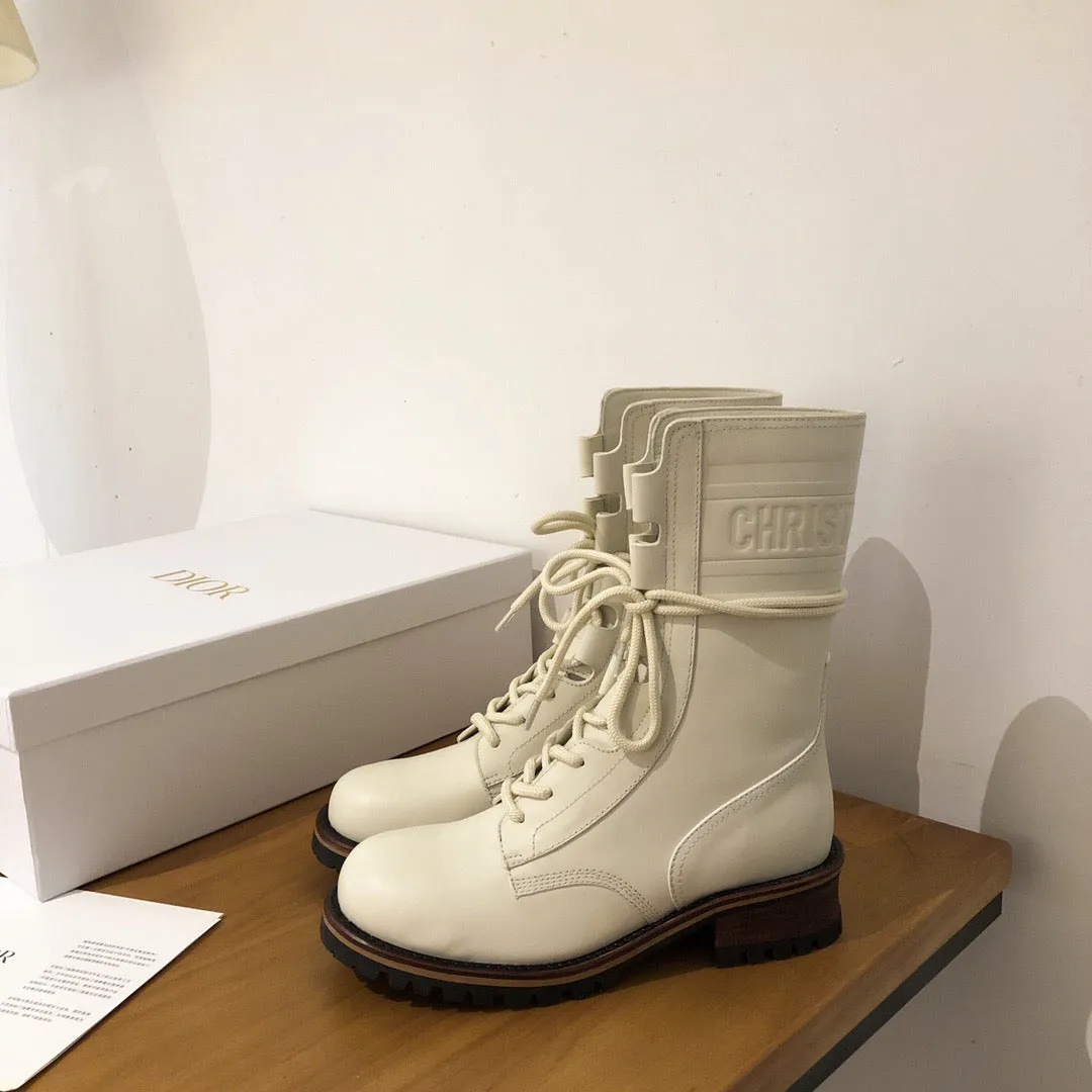 Boots To Wear With Skinny Pants SE748  Size 4-9    Material: Cowhide  Lining: Cowhide Sole: Rubber