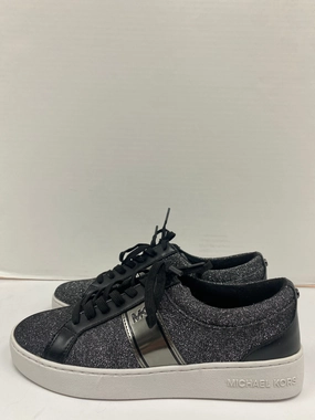 Shoes Designer By Michael Kors In Silver, Size: 7 New Balance 990 Multicolor