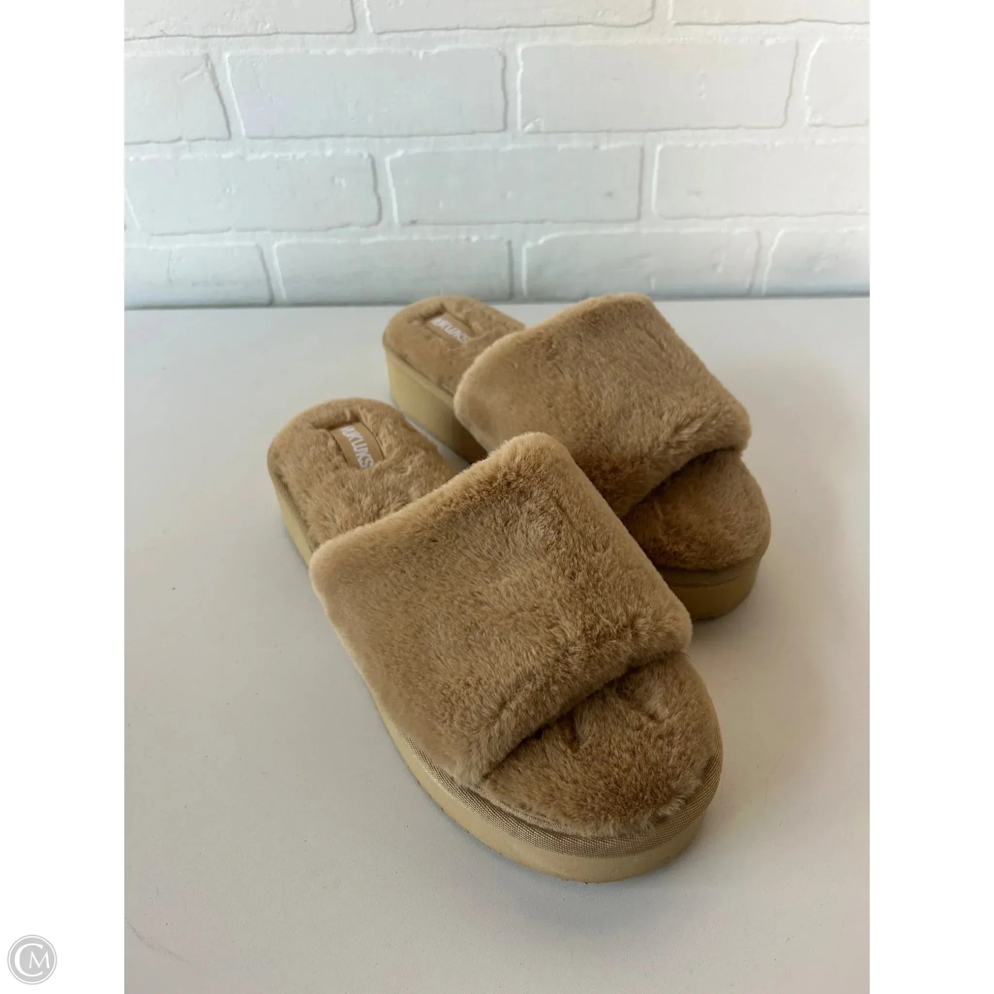 Slippers By Muk Luks In Tan Chunky Dunks Slippers