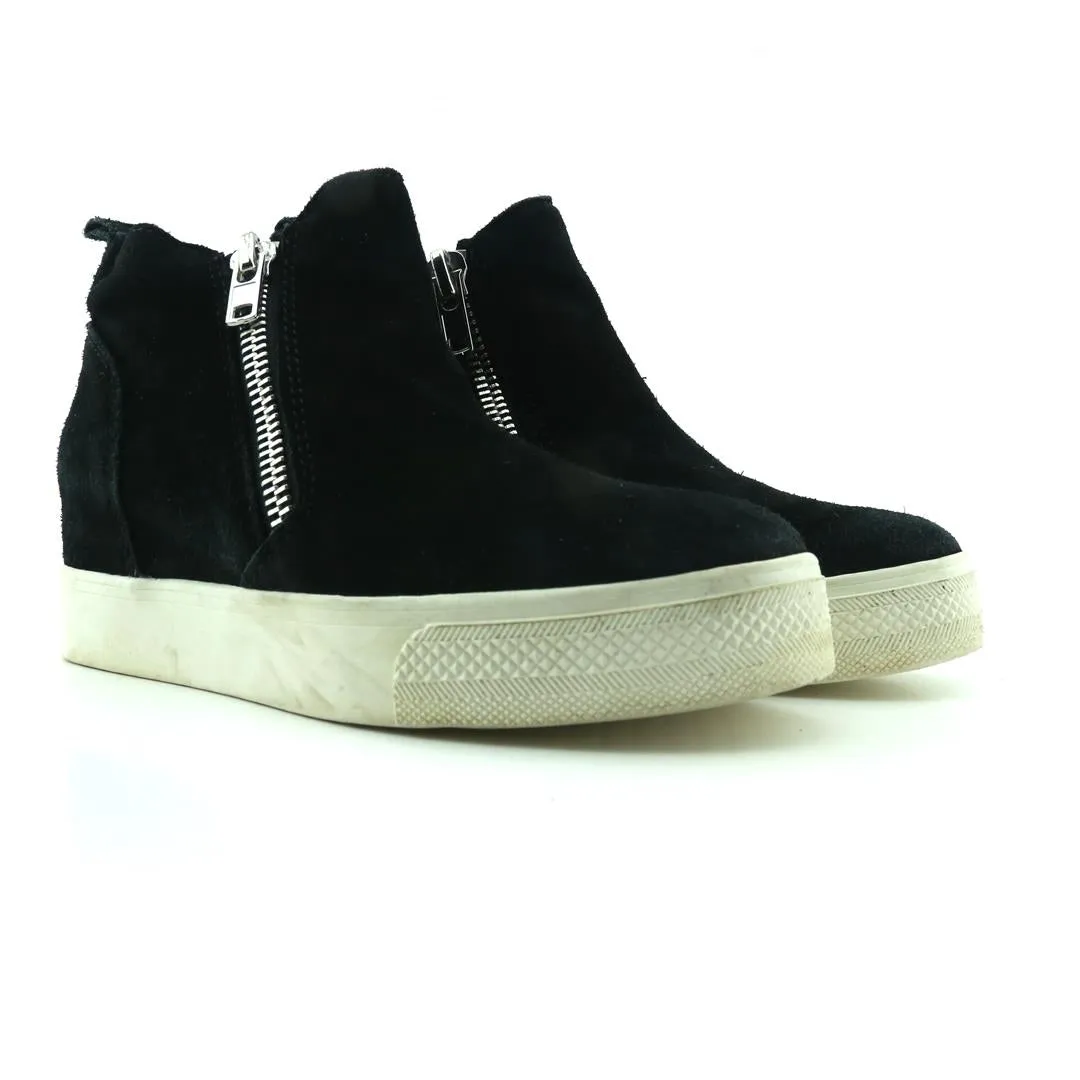 STEVE MADDEN . Paul Smith