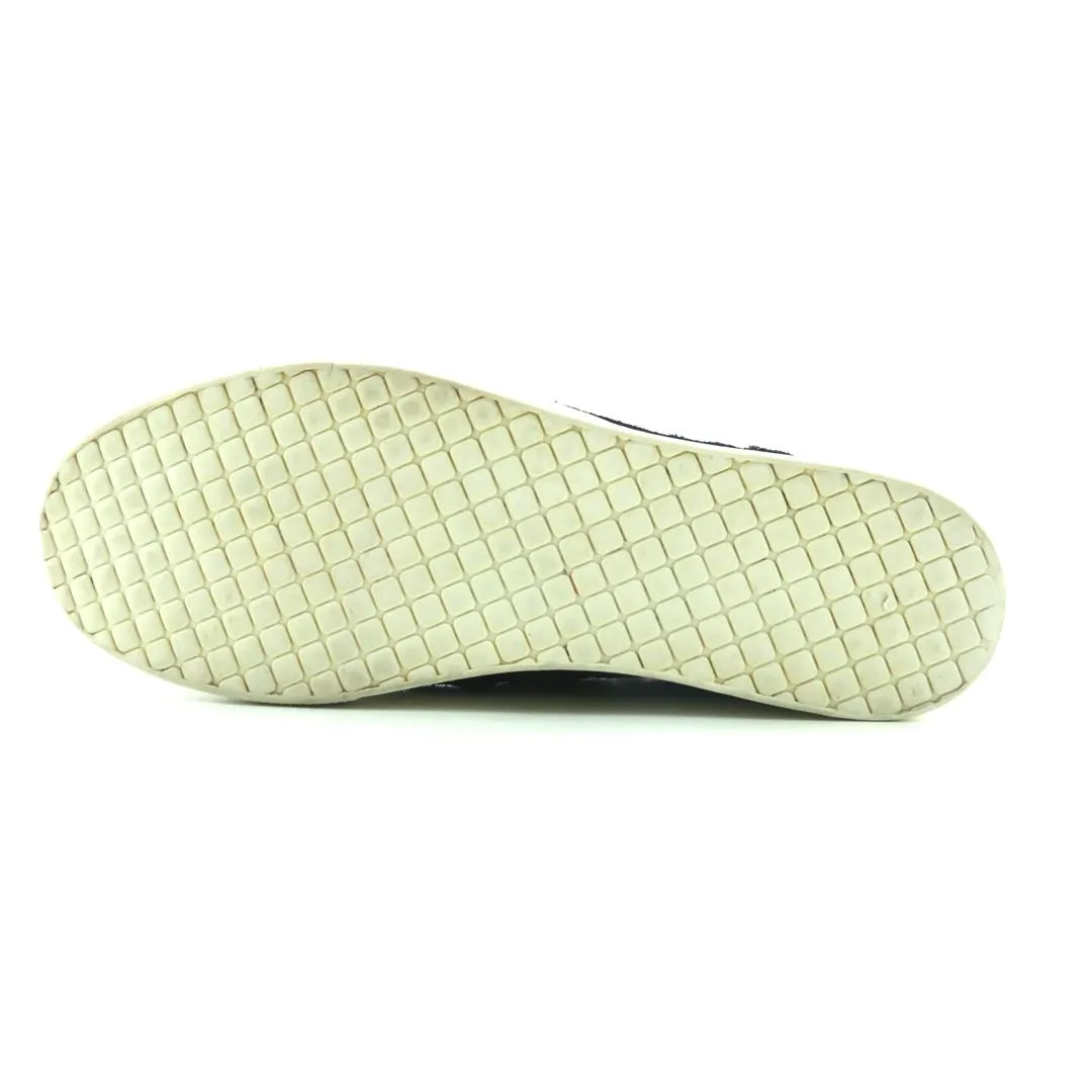 STEVE MADDEN . Ghillie Kilt Shoes