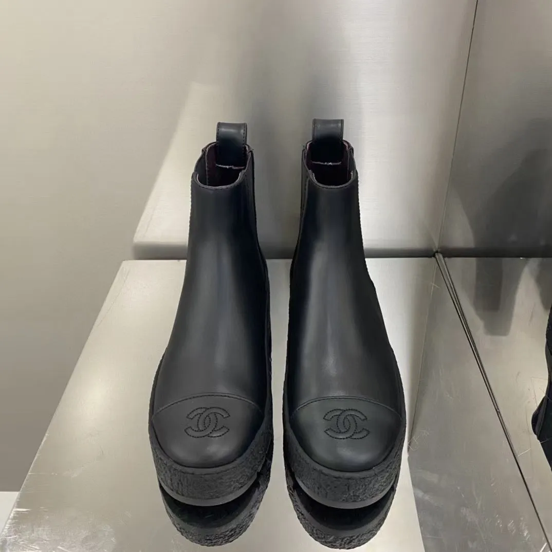 Black Leather Over The Knee Boots SE670  Size 4-9   Heels:3.5cm Material: Cowhide  Lining: Sheep skin Sole: TPU