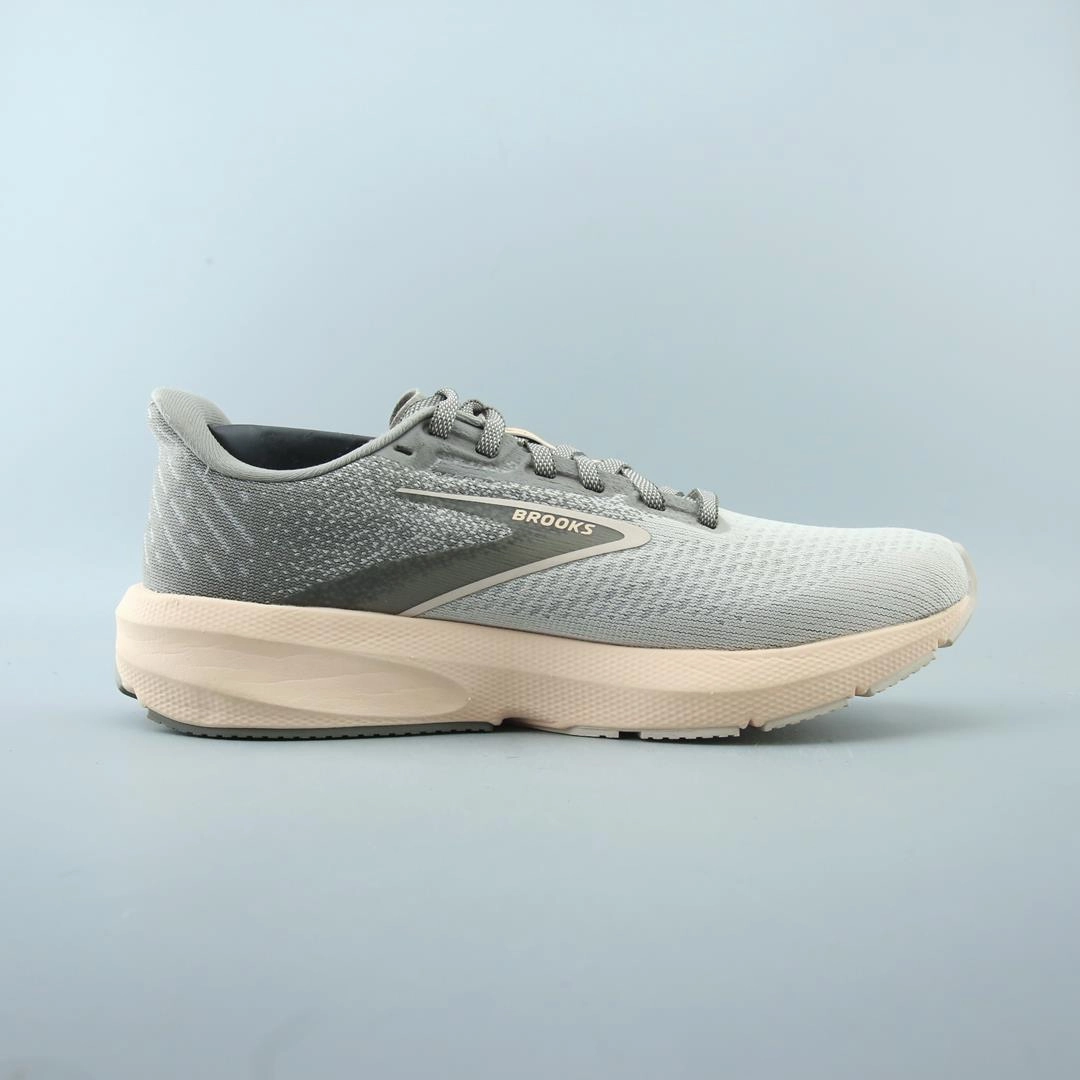 BROOKS LAUNCH 10 The Best Tennis Shoes For Running