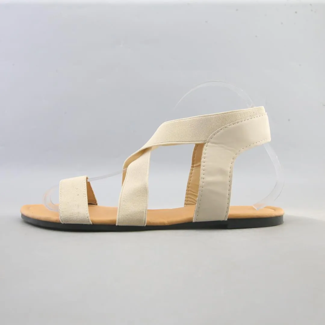 THE FASHION SUPPLY . Austerity Brogue Oxford