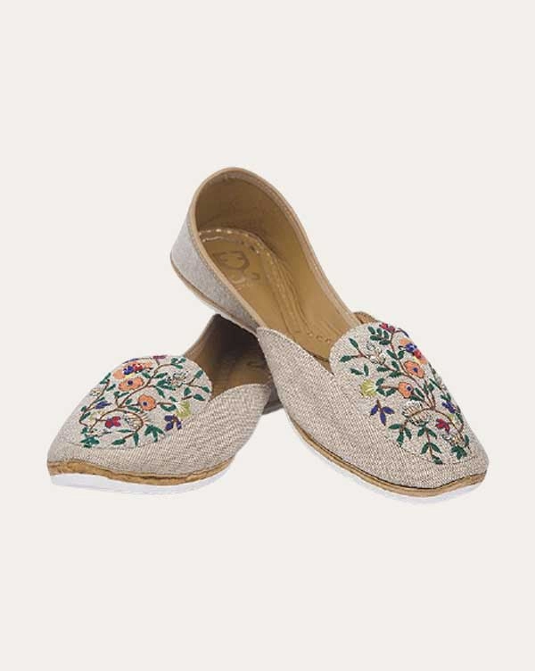Loafers With Tassels The Butterfly Effect : Loafer