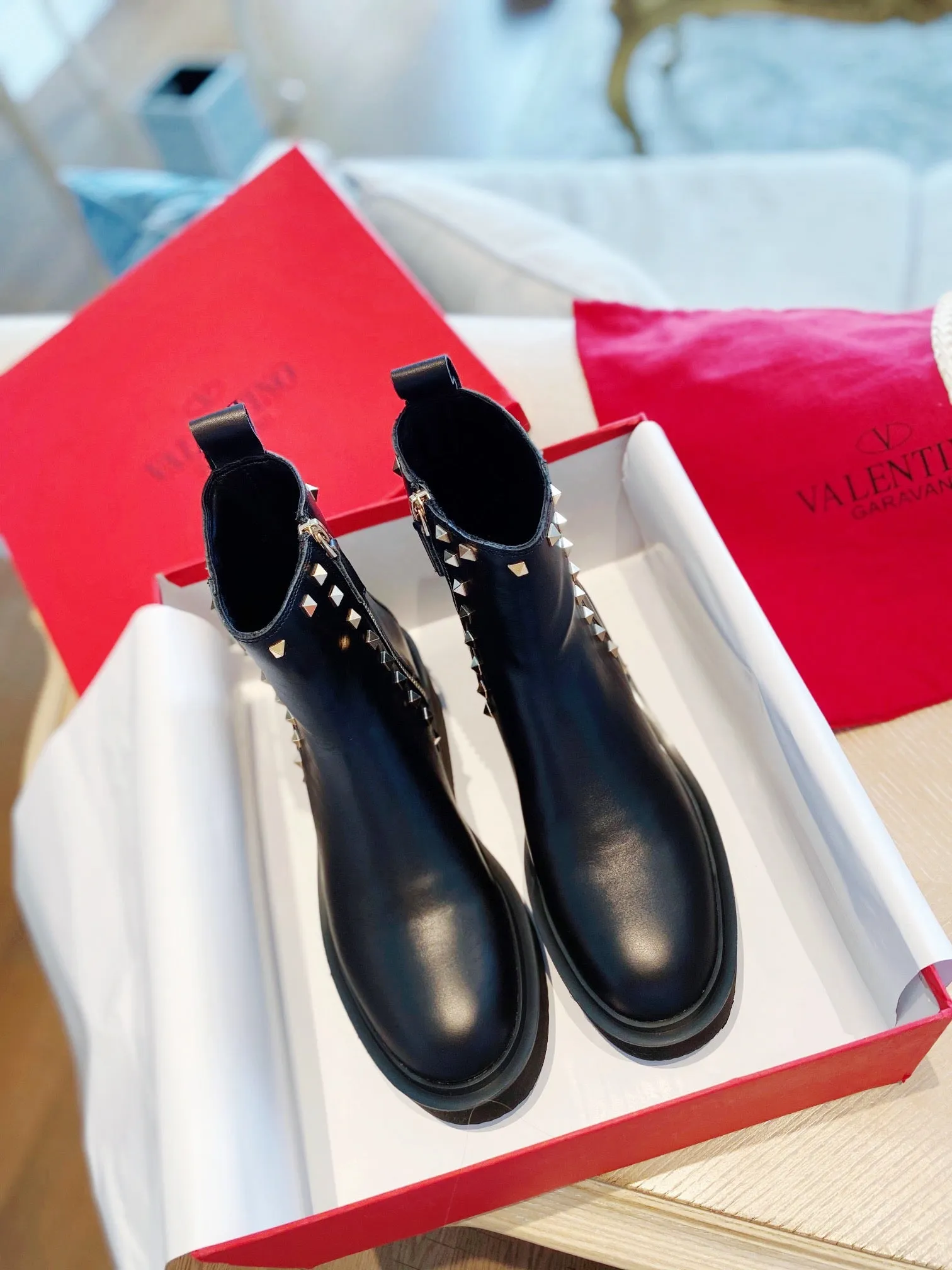 Snow Boots Low Price SE643  Size 4-10