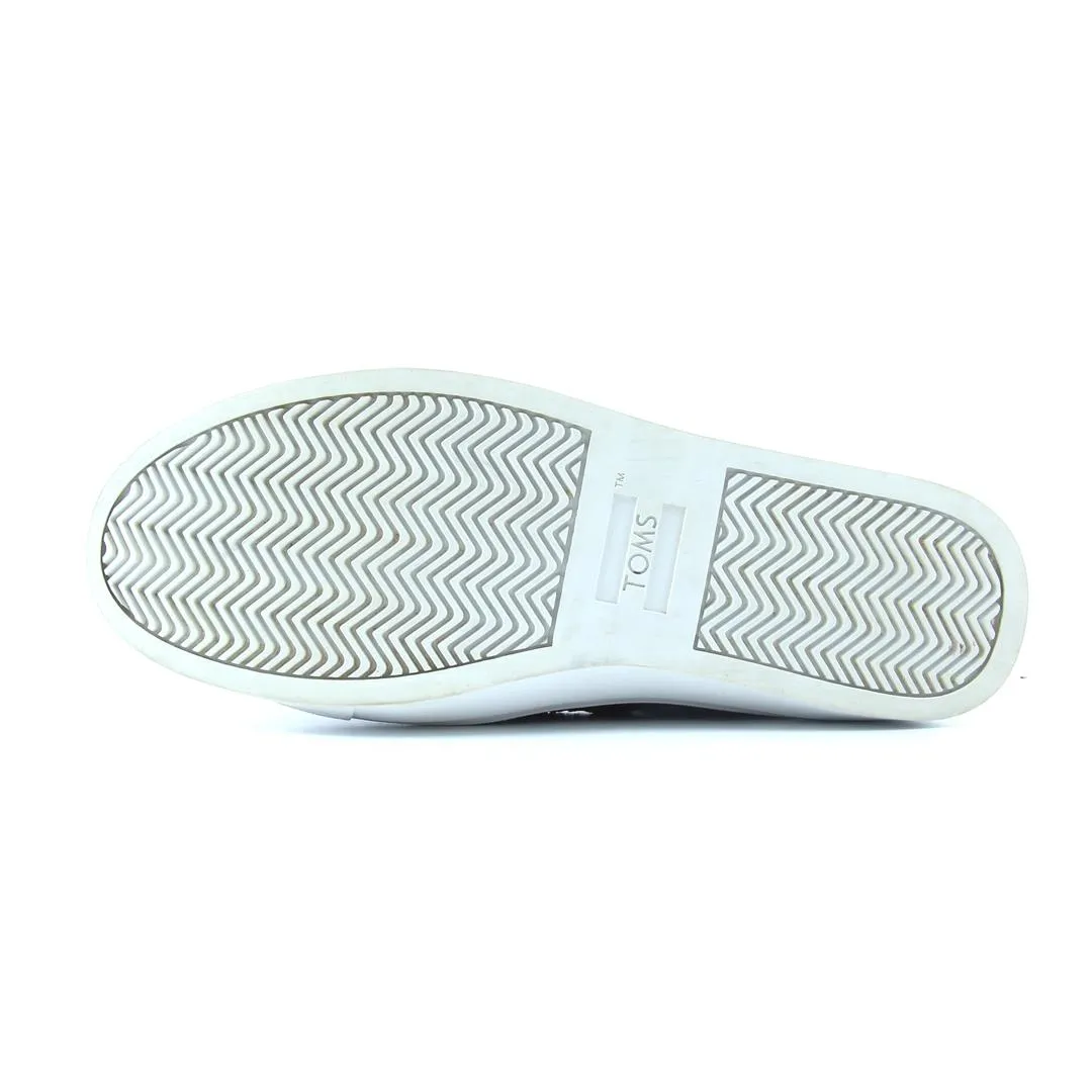 TOMS BRYCE Low Top Lace Up Shoes