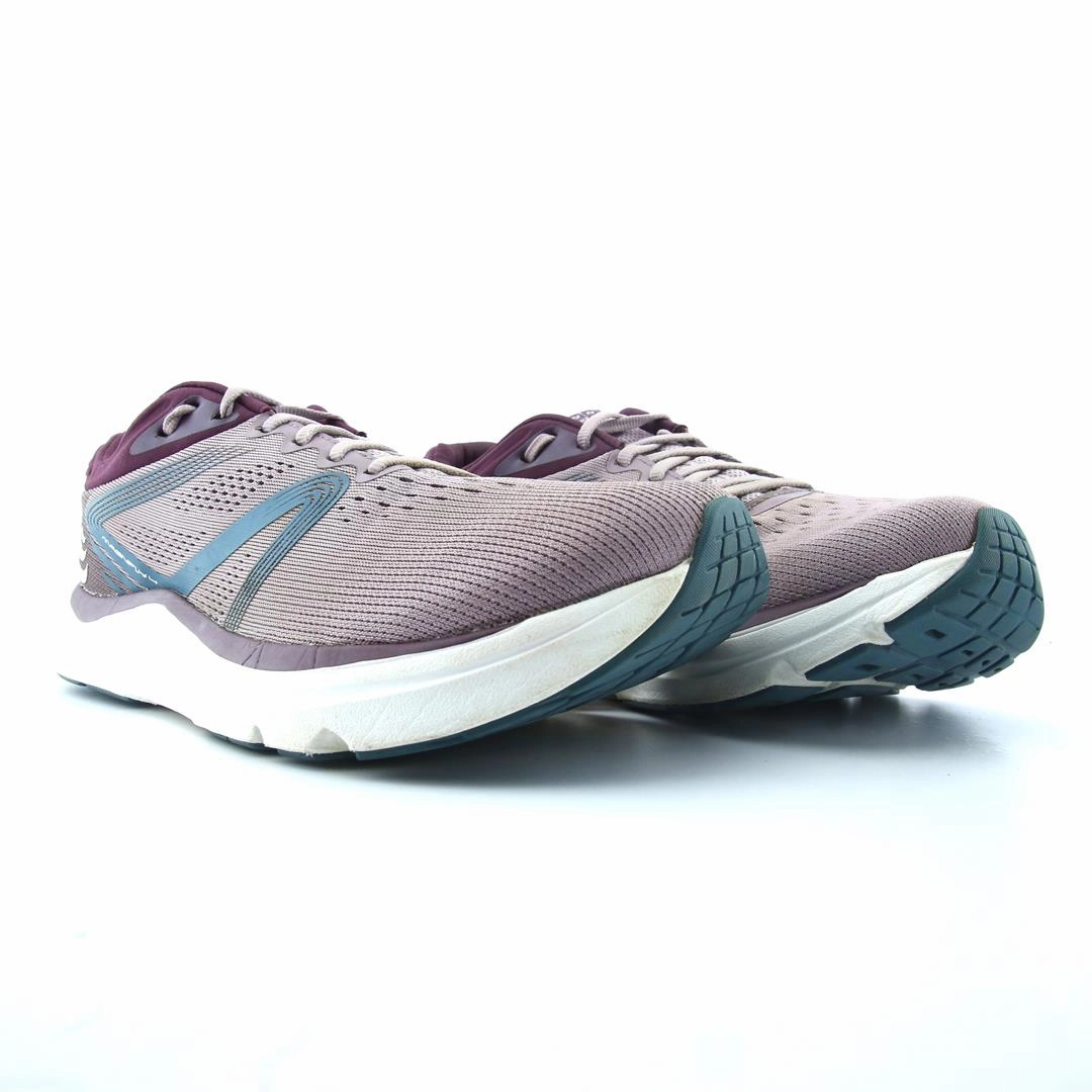 Arahi 6 Running Shoe 8.5 TOPO ATHLETIC MAGNIFLY 4