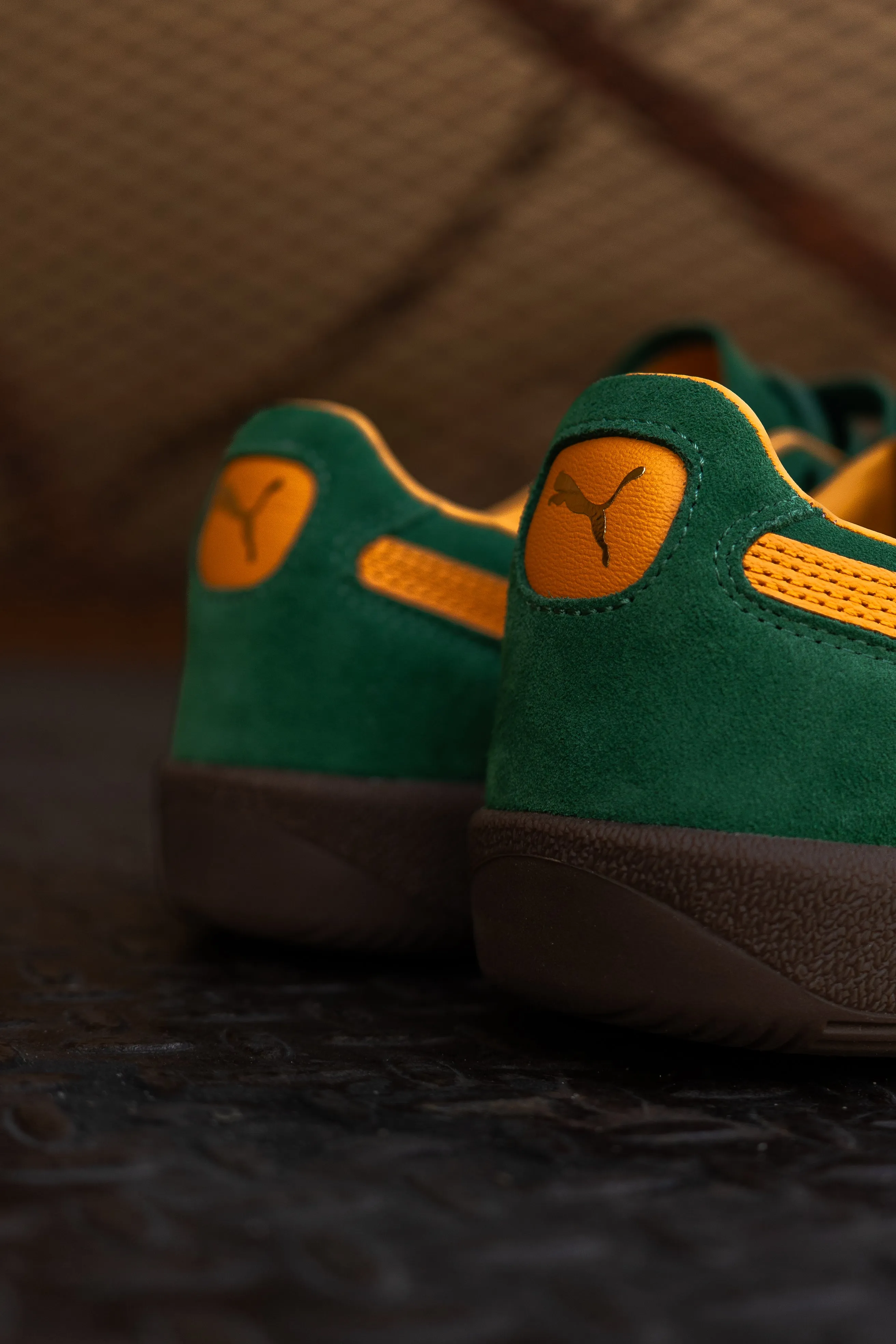 T Ball Vs Soccer Cleats Mens Puma Palermo (Vine/Clementine)