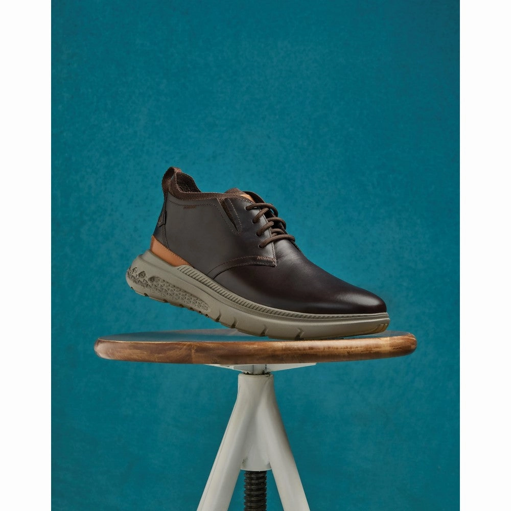 Combat Heel Boots That Goes Up To The Shins Brown Excel Chukka Boots