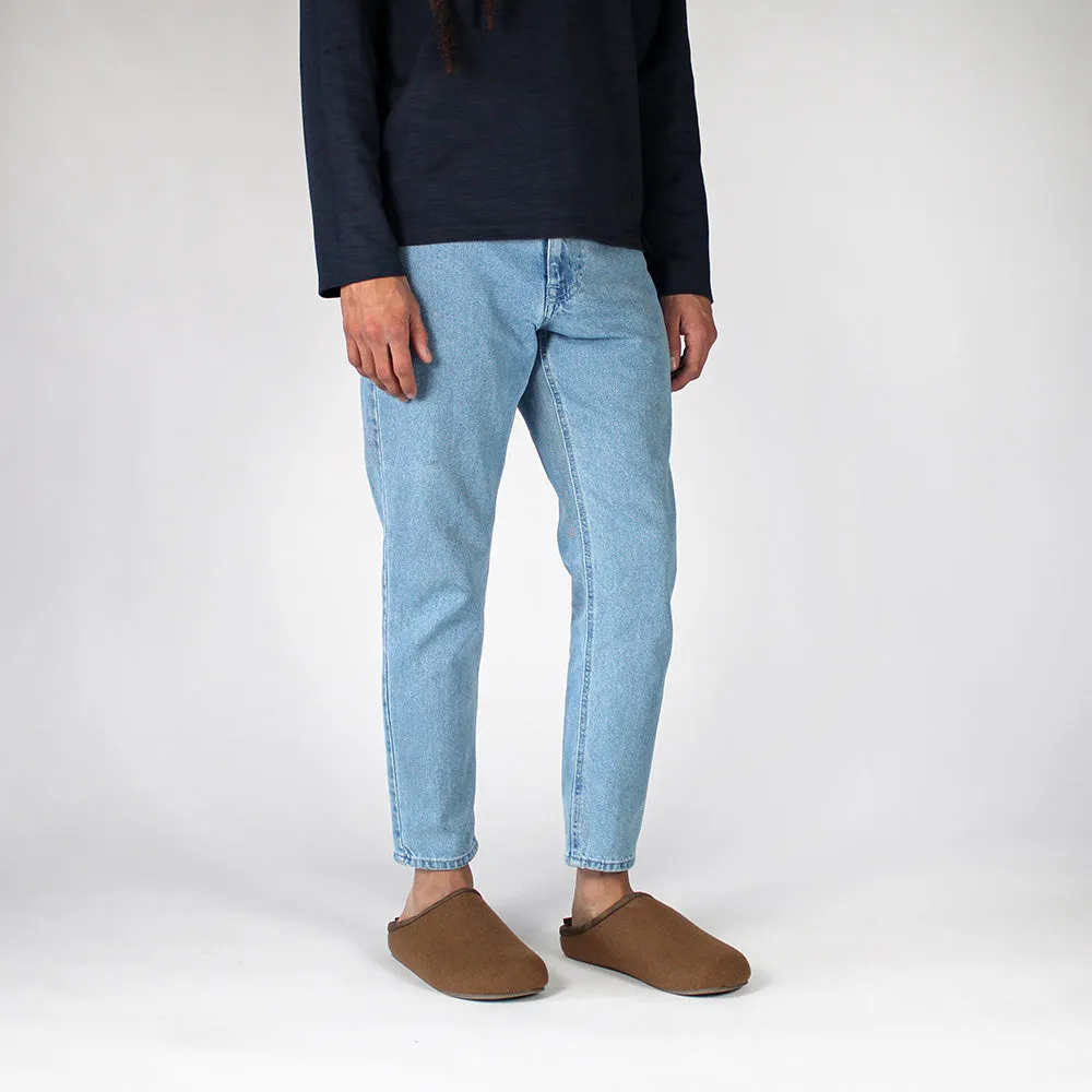 Cowgirl Boots Slippers Unbound Unisex in Chestnut