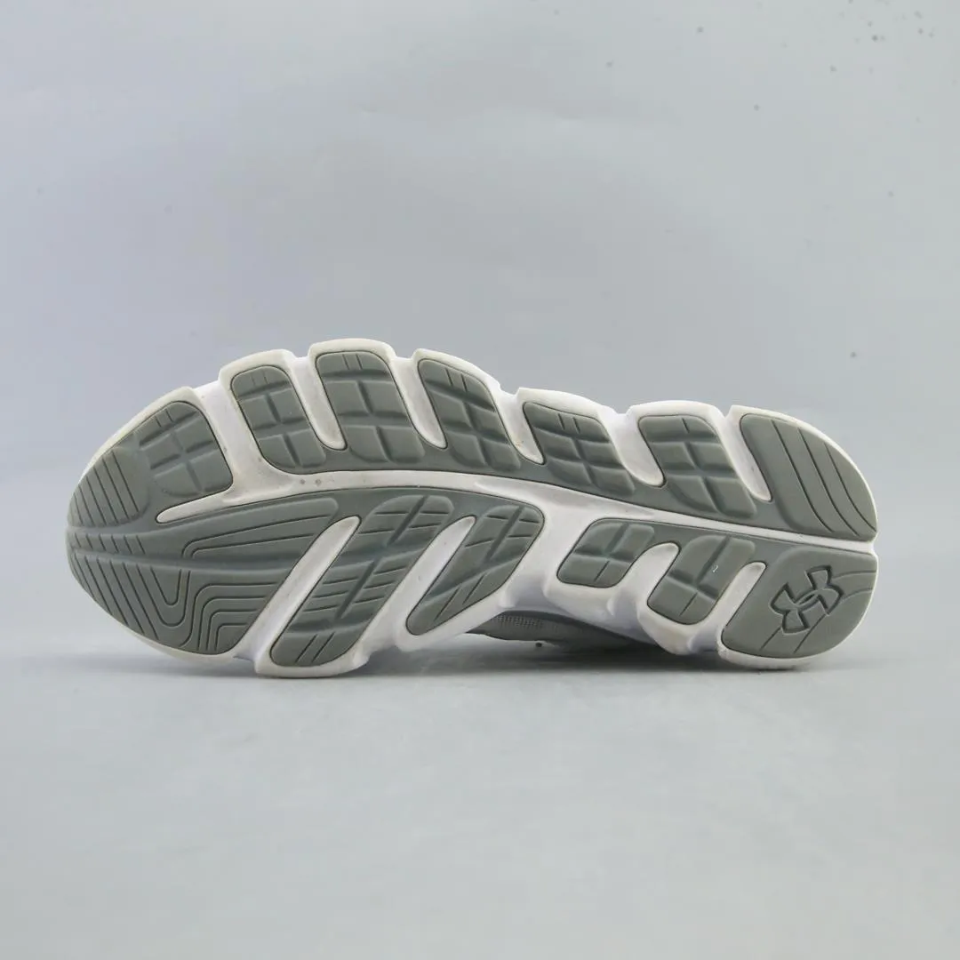 UNDER ARMOUR CHARGED ASSERT 6 Nike Running Shoes