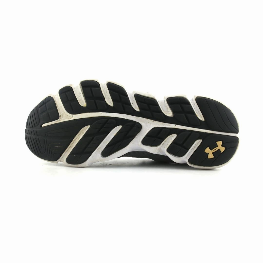 Trail Running Shoe That Drain Well UNDER ARMOUR MICRO G ASSERT 7