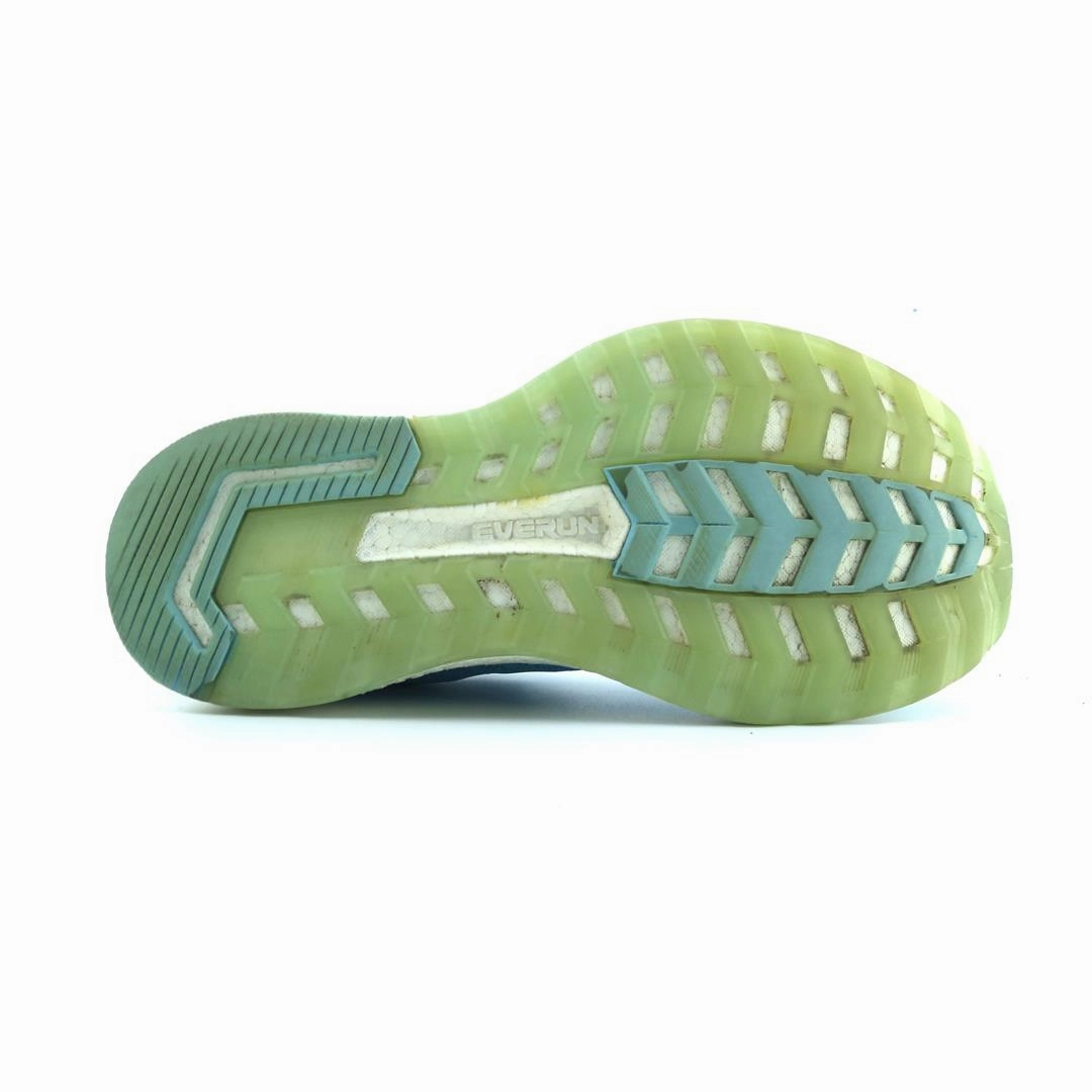 Low Cost Running Shoes SAUCONY TRIUMPH ISO 5