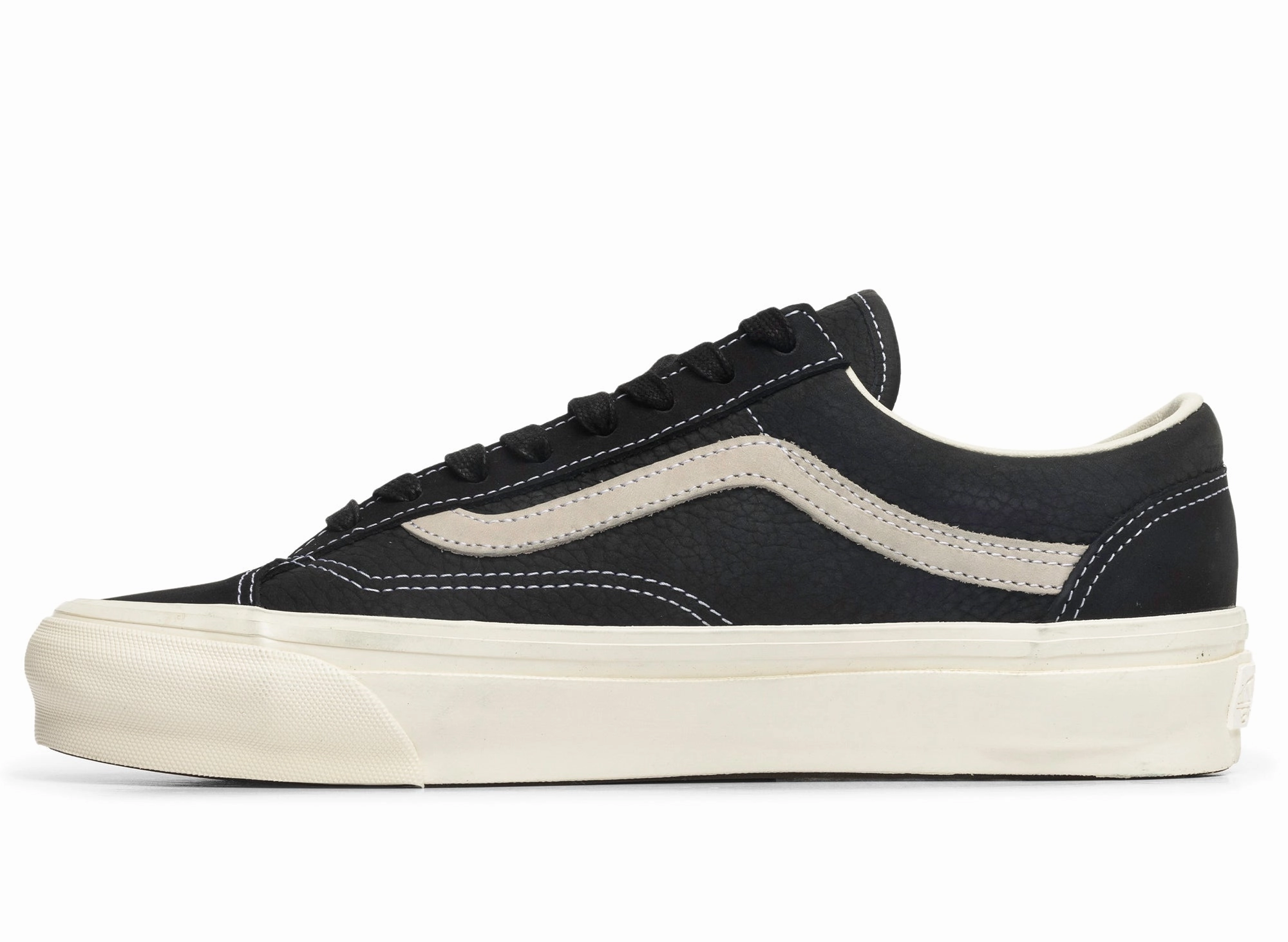 Formal Brogues Men Vans Old Skool 36 Le Marais in Black