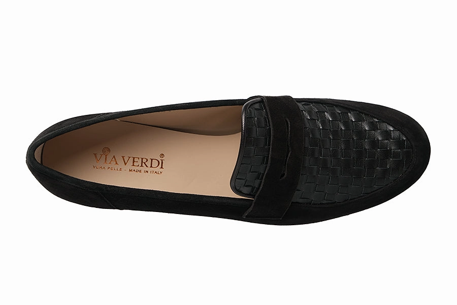 Zara Loafers VIA FLICKER