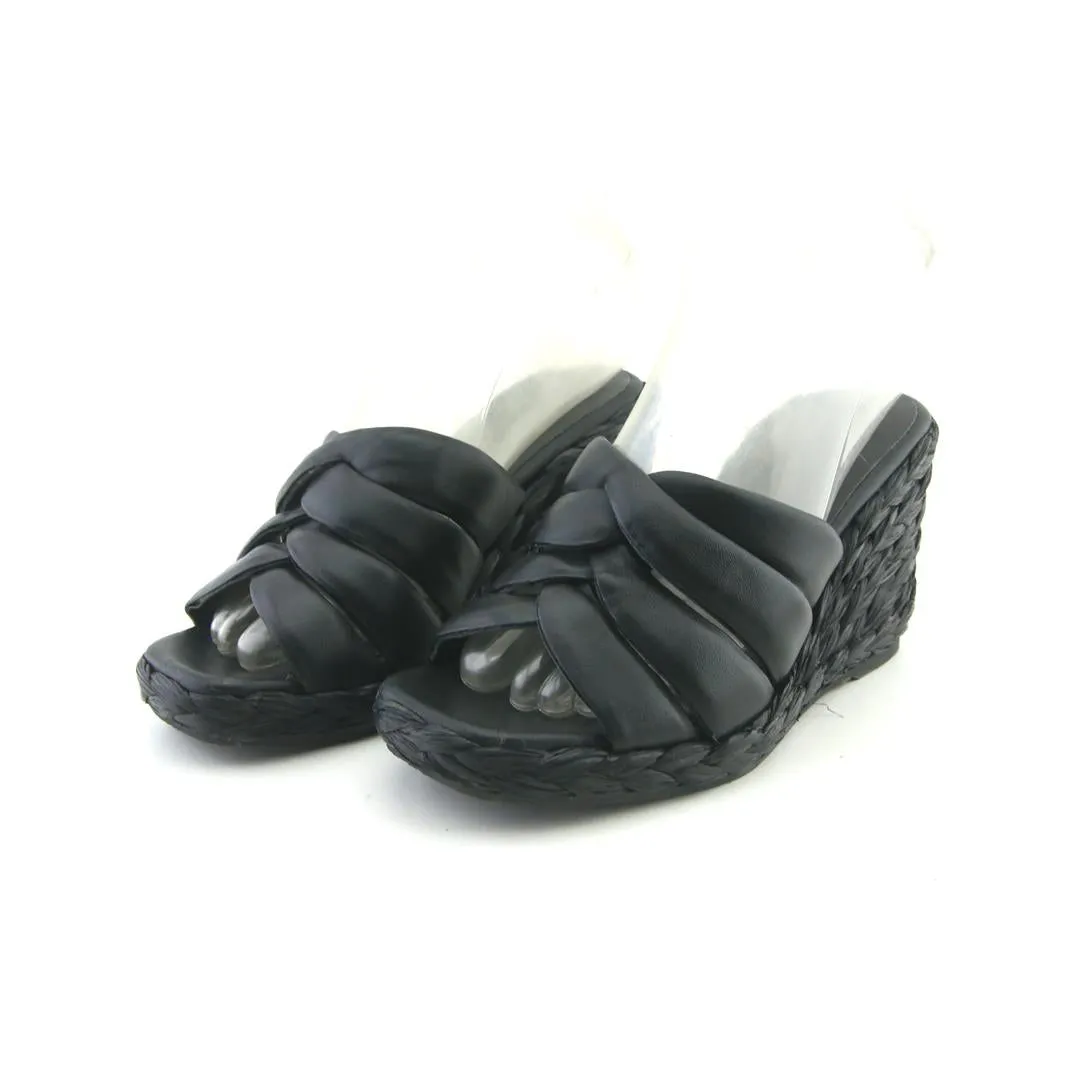 Brogue Shoes In Leather VINCE .