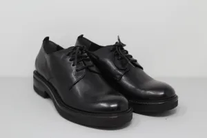 Low Top Lace Up Shoes W502-05