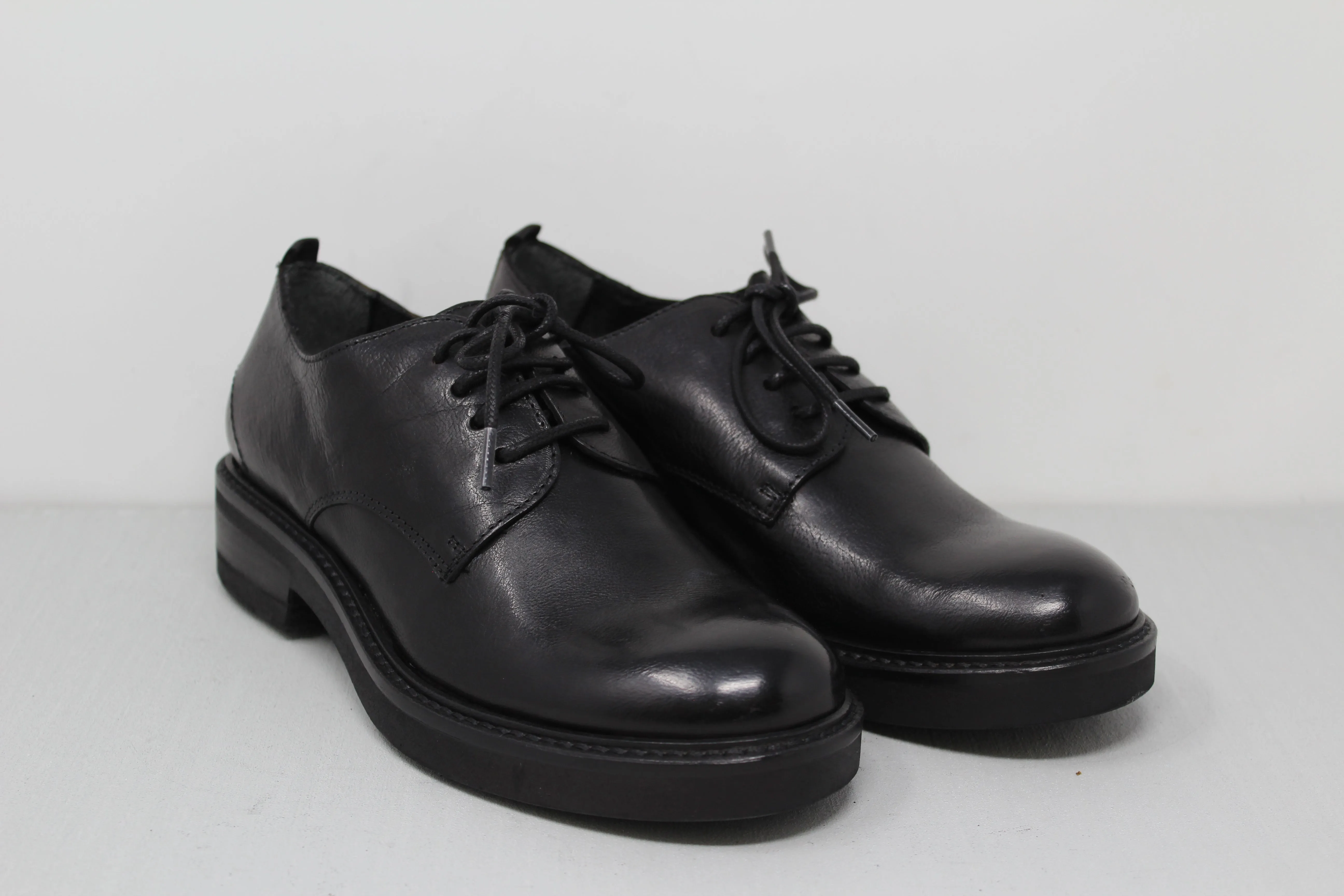 Lace Up Designer Shoes W502-05