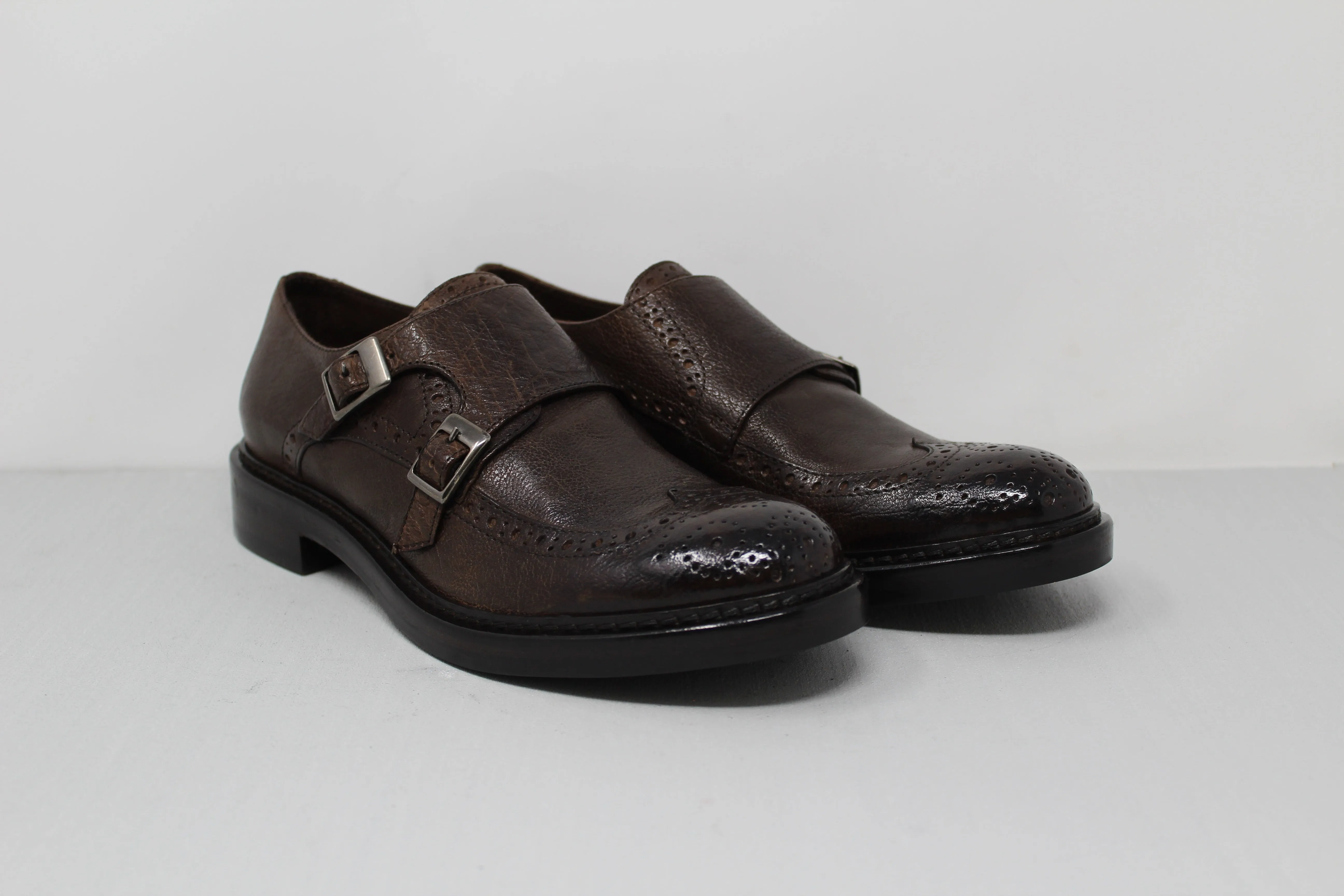 W6066 Mid Heel Lace Up Shoes