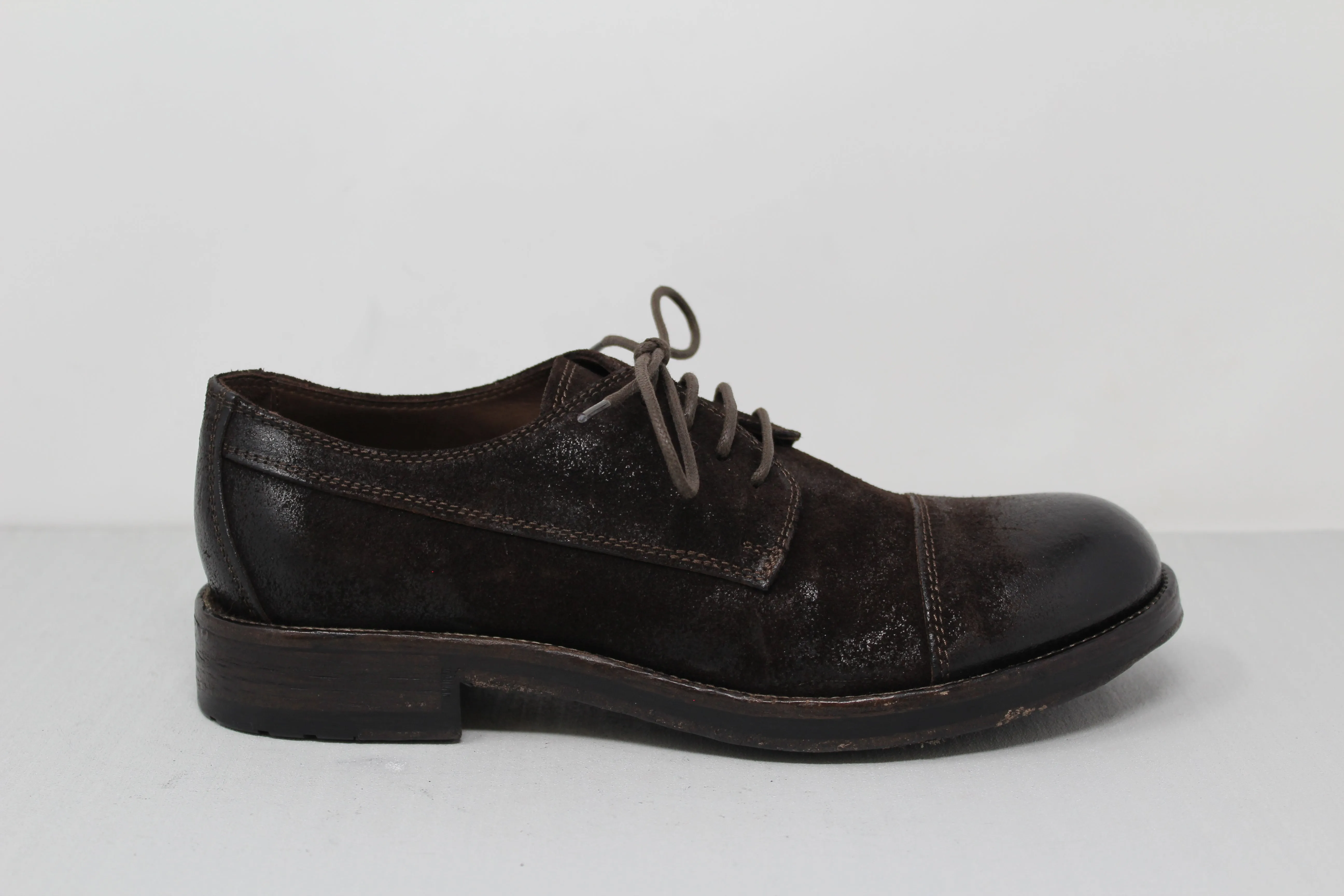 W6095 Allander Lace Up Shoes