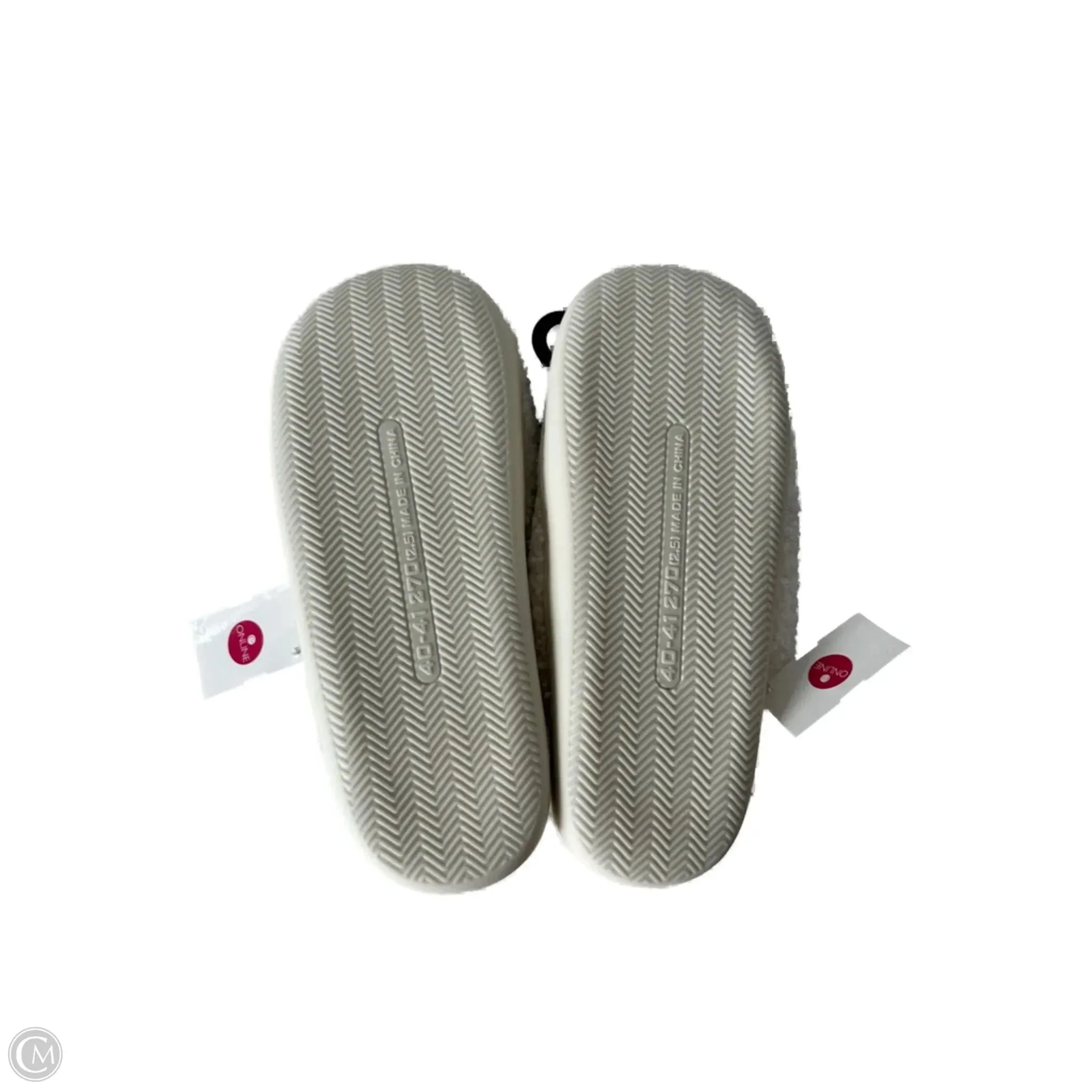 Black Friday Deals On Slippers Slippers By Clothes Mentor In Brown & Red