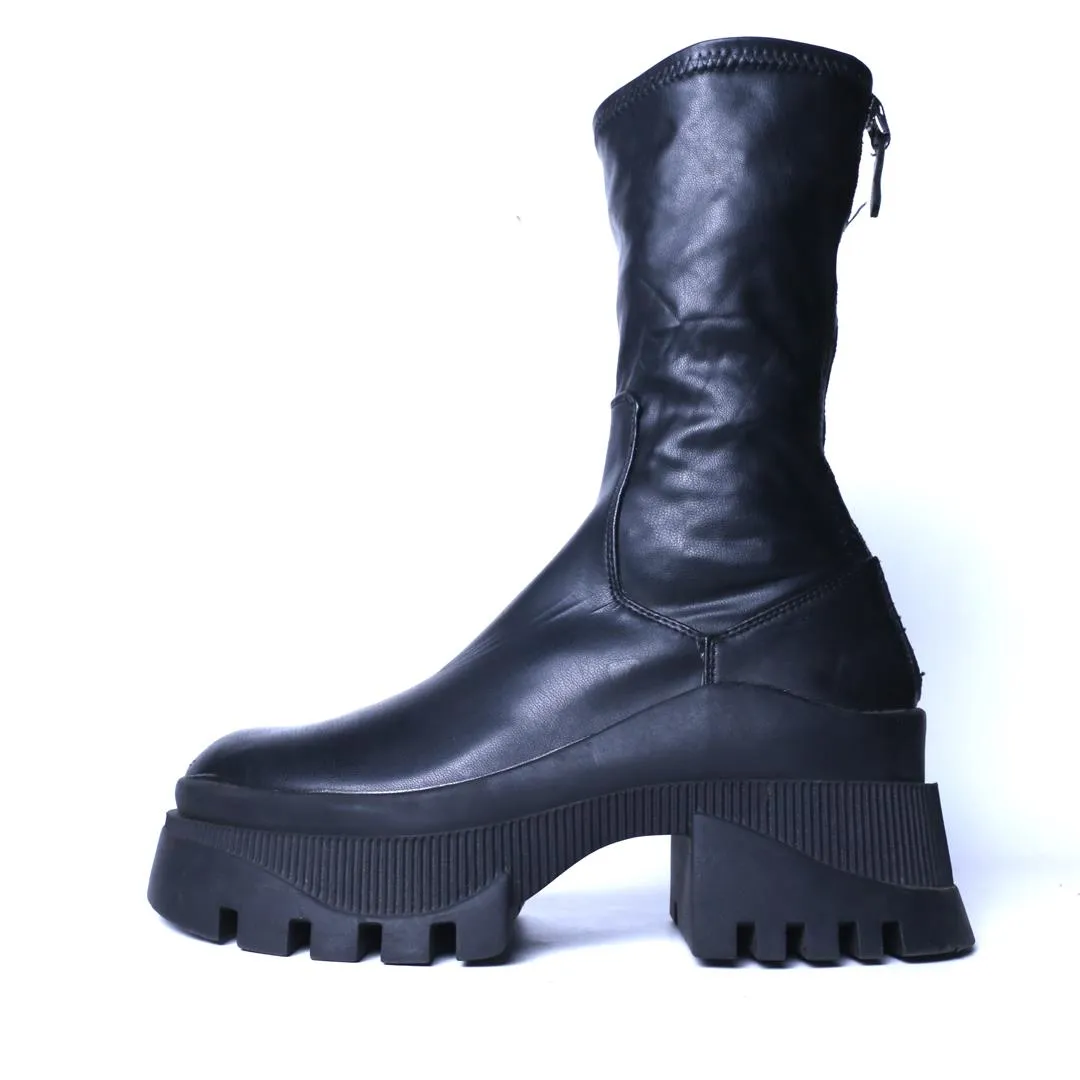 Elphie Lace Up Ballet Shoe ZARA. .