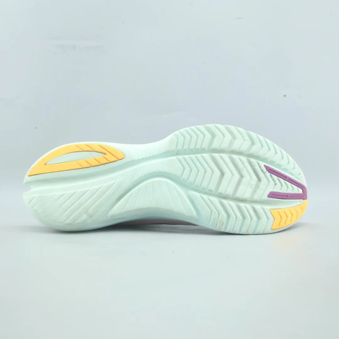 SAUCONY KINVARA 12 Vegan Running Shoes